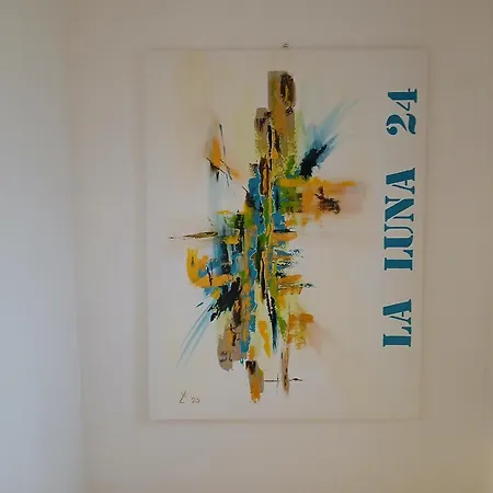 6 - Persoons La Luna 24 Semesterbostad