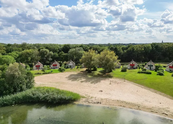 6 - Persoons La Luna 24 *